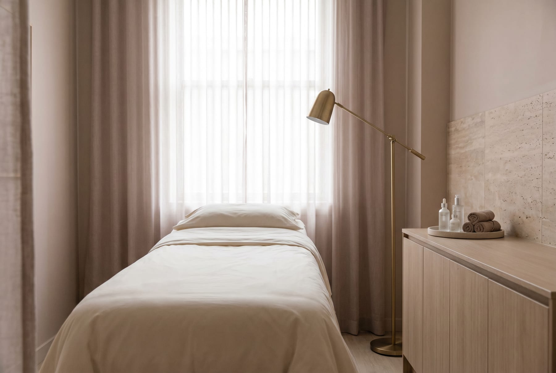 Treatment room at Door Twenty One Aesthetics